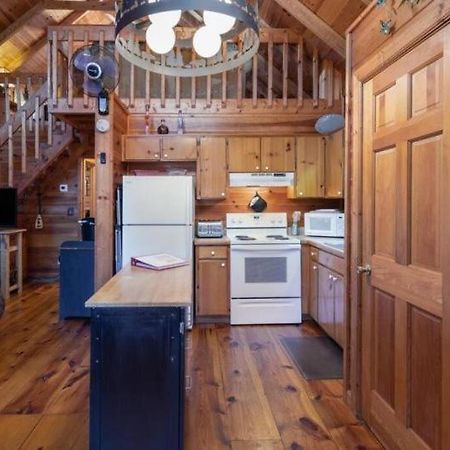 Mountain Time Cabin, Hot Tub, Fire Pit, Fireplace Villa Blue Ridge Luaran gambar
