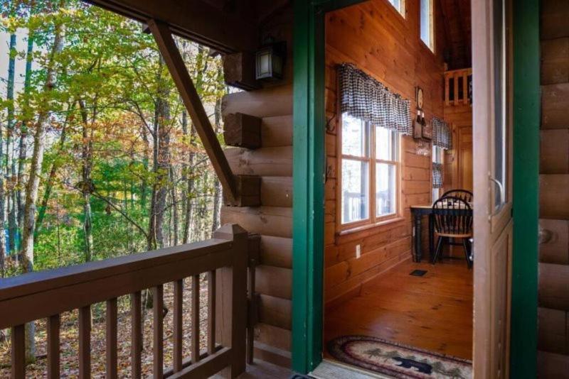 Mountain Time Cabin, Hot Tub, Fire Pit, Fireplace Villa Blue Ridge Luaran gambar