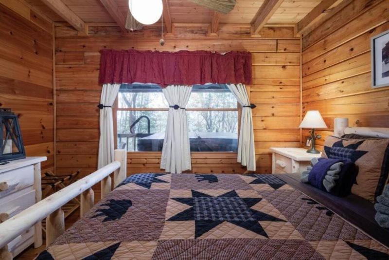 Mountain Time Cabin, Hot Tub, Fire Pit, Fireplace Villa Blue Ridge Luaran gambar