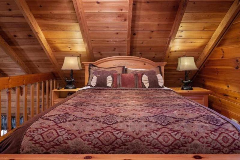 Mountain Time Cabin, Hot Tub, Fire Pit, Fireplace Villa Blue Ridge Luaran gambar
